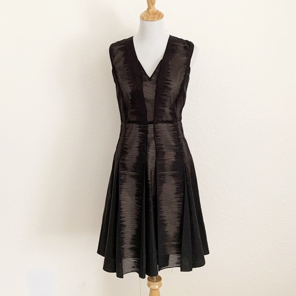 Elie Tahari Dresses & Skirts - Elie Tahari Dress